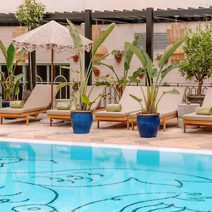 Ayre Hotel